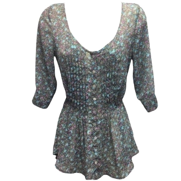 Sound + Matter Blouse XS Multicolor Floral V Neck Pleated 3/4 Sleeve Lightweight - Picture 2 of 7